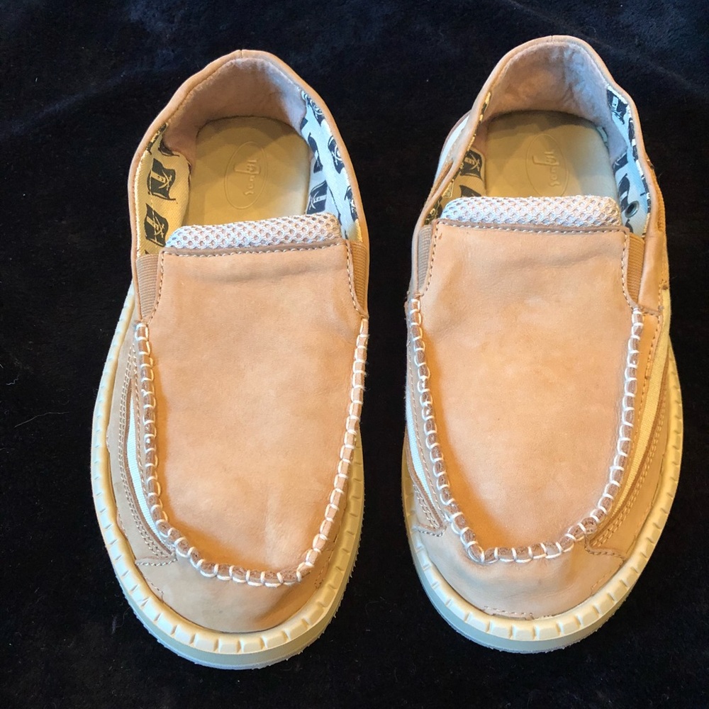 Size 10 Men’s slip on Shoes
